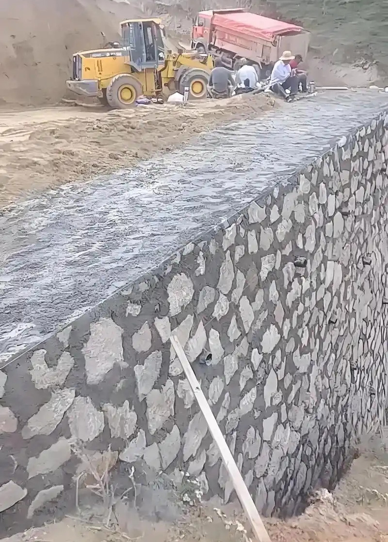 无锡崇安区边坡加固